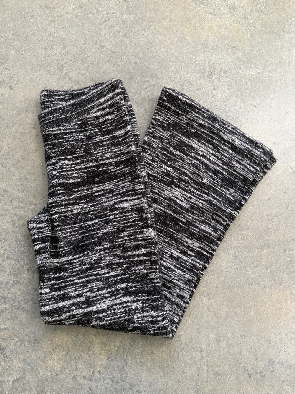 Anthropologie Black and White Space-Dye Cozy Knit Leggings size xs